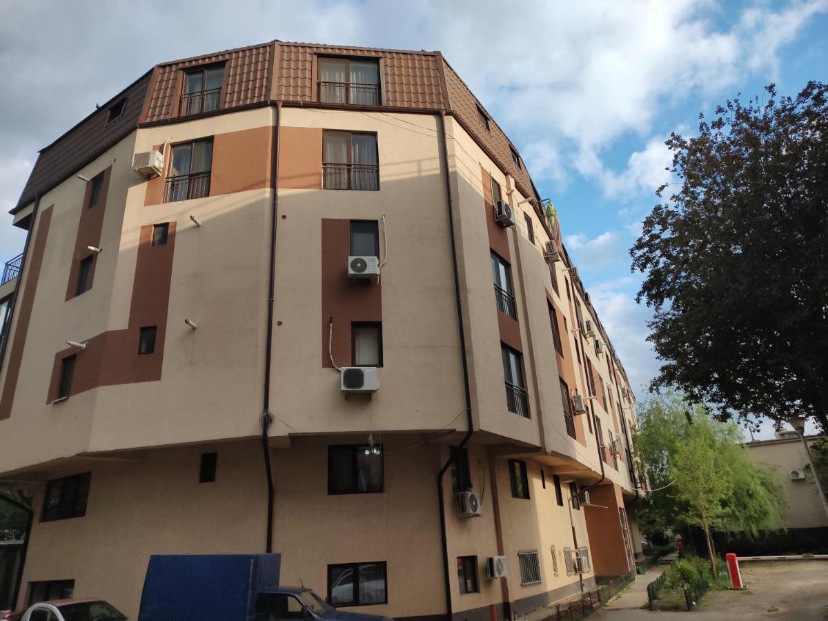 Giurgiului Apartament Bucharest Luaran gambar