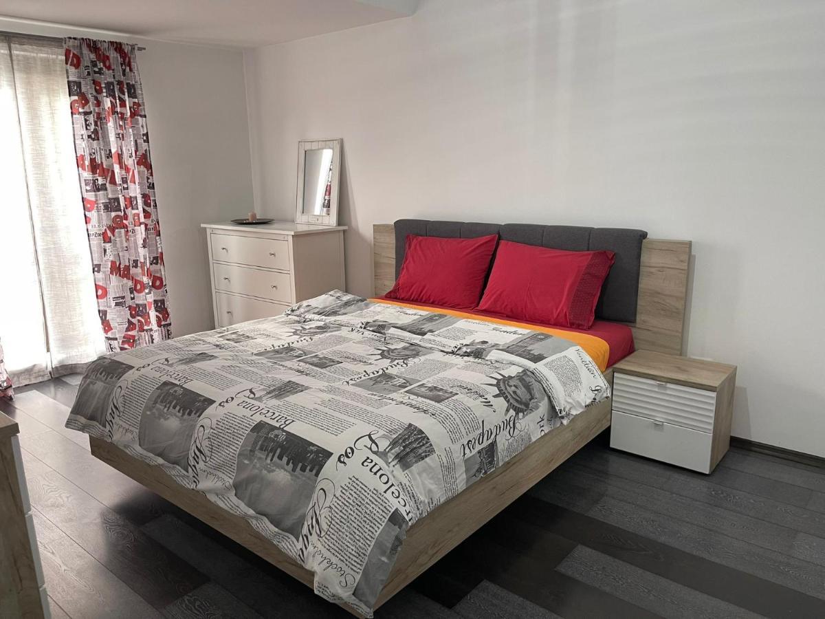 Giurgiului Apartament Bucharest Luaran gambar
