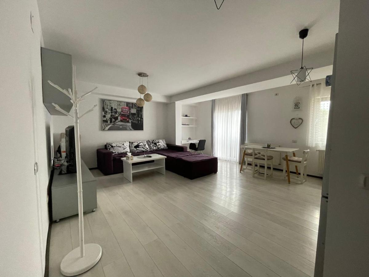 Giurgiului Apartament Bucharest Luaran gambar