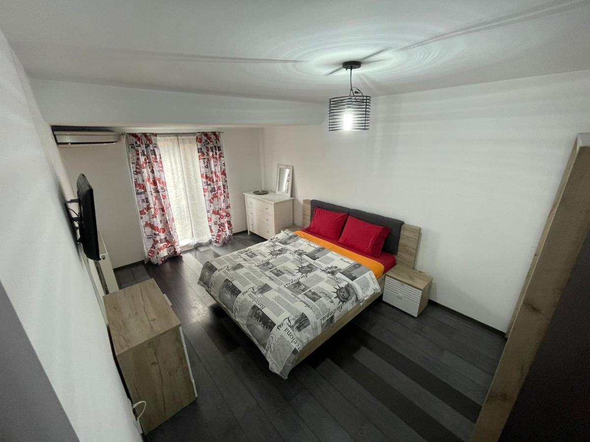 Giurgiului Apartament Bucharest Luaran gambar